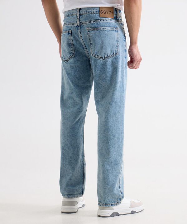Jeans para hombre image number null