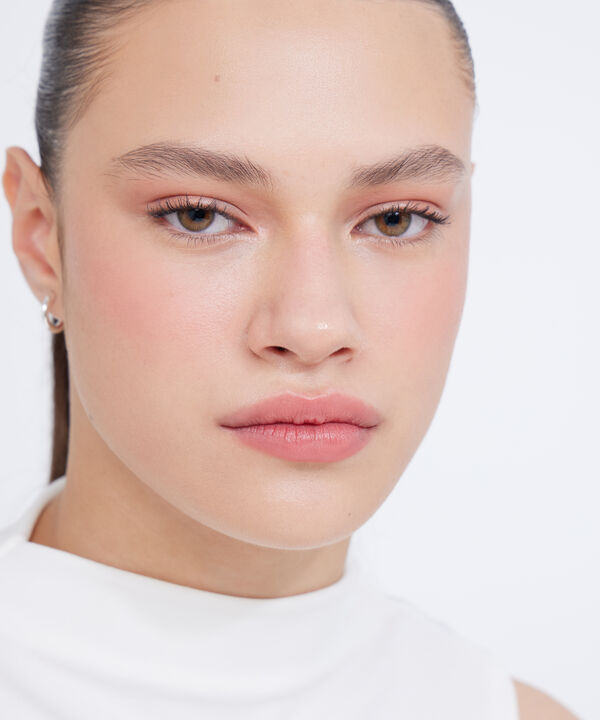 Labial de mujer