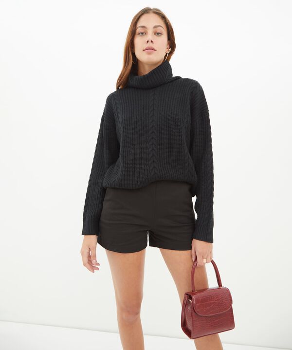 Shorts básicos para mujer image number null