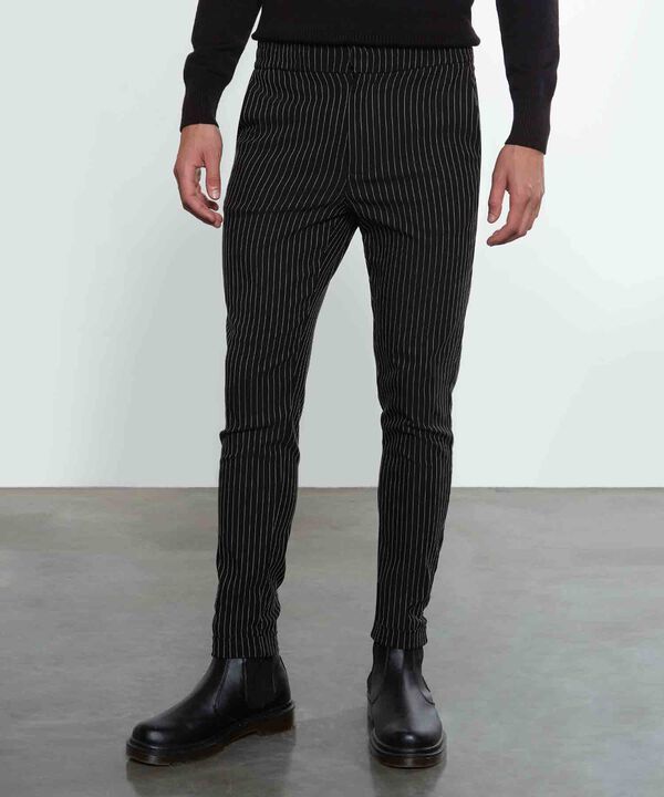 Joggers para hombre image number null