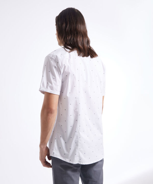 Camisas básicas para hombre 