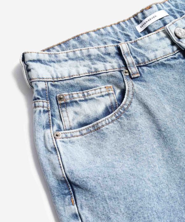 Jeans para hombre image number null