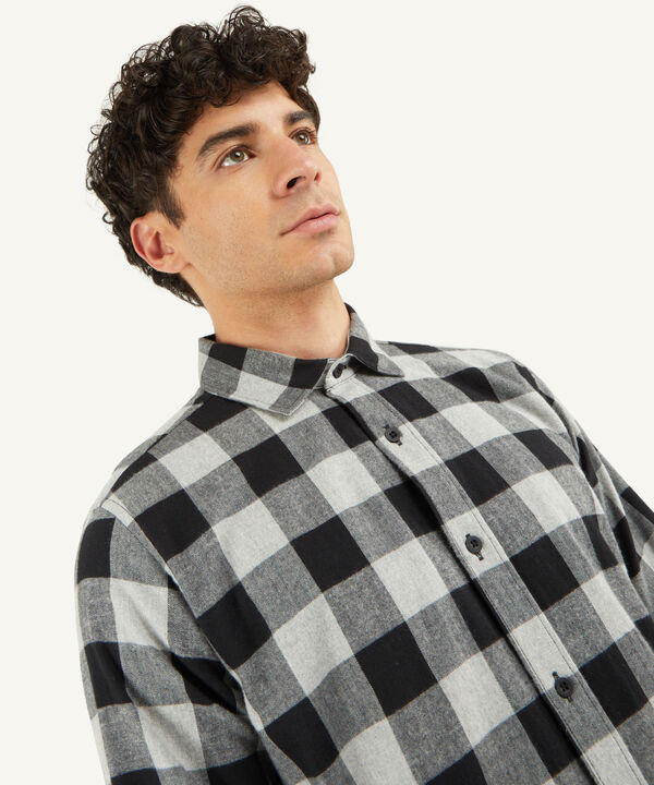 Camisas básicas para hombre 