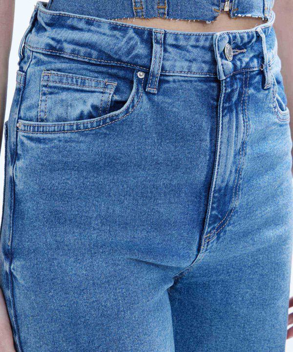 Jeans dama image number null