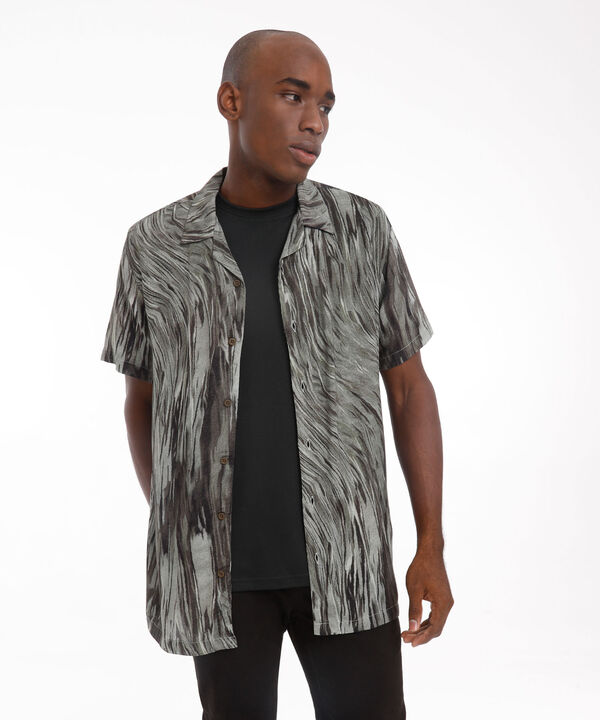 Camisas básicas para hombre 