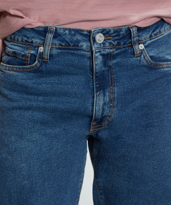 Jeans hombre image number null