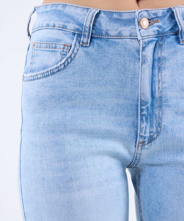 Jeans dama image number null