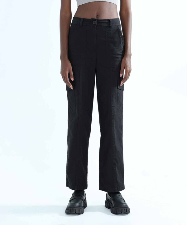 Pantalones básicos para mujer image number null