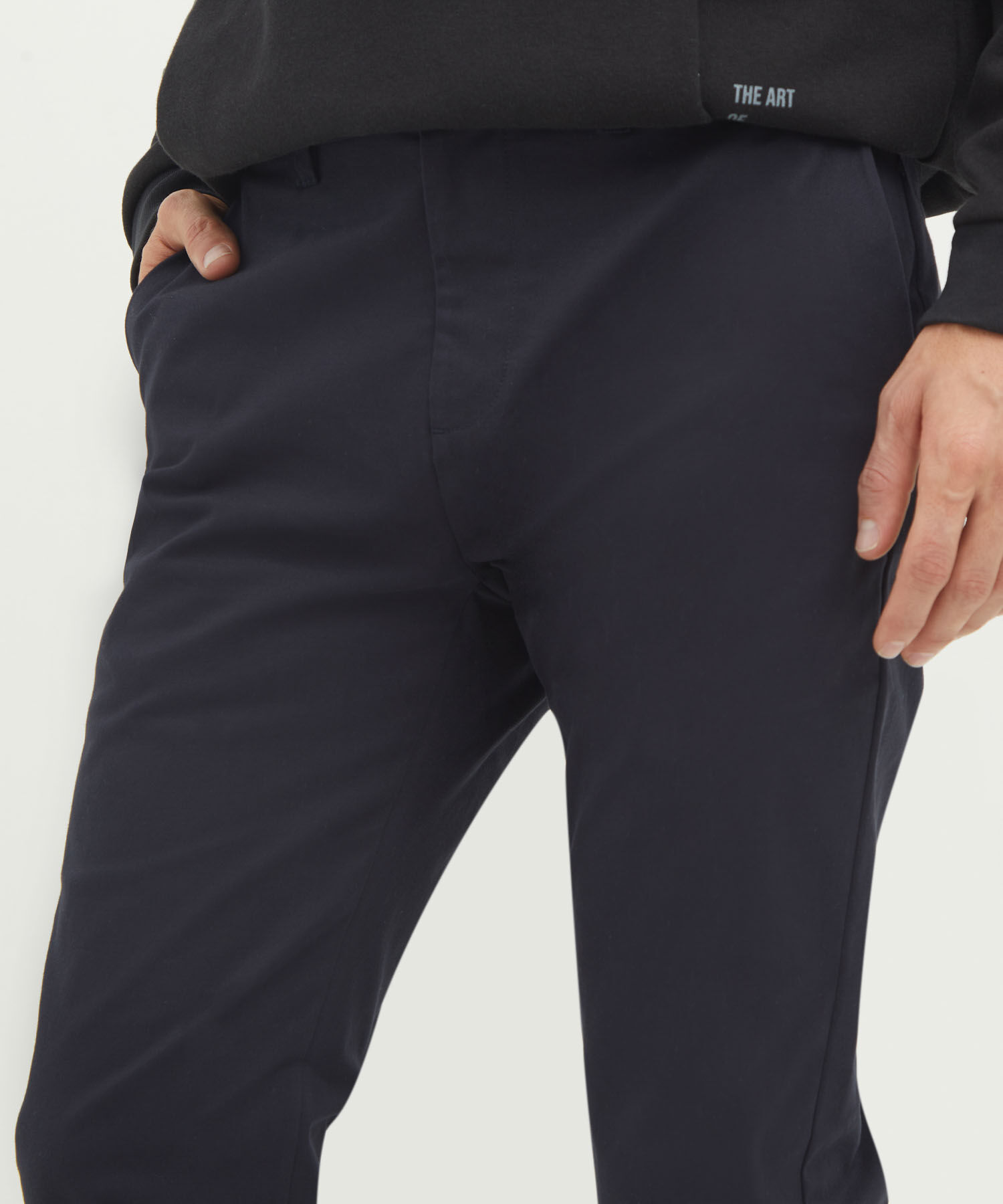 Pantalones basicos para hombre