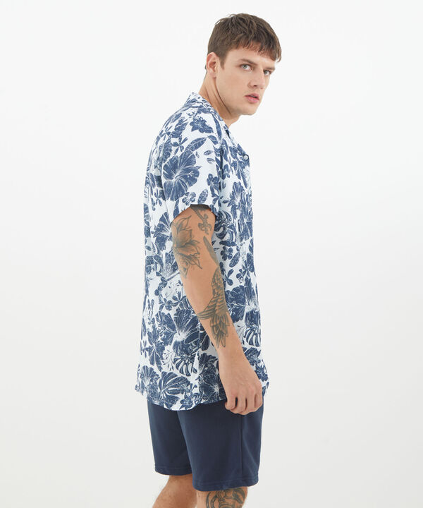 Camisas básicas para hombre 