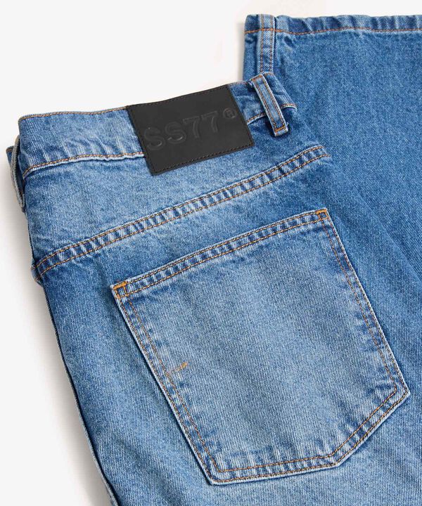 Jeans para hombre image number null