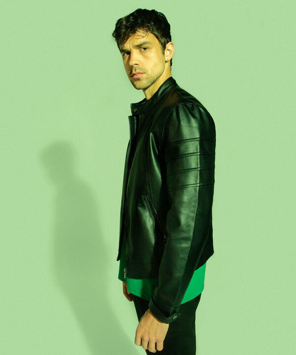 Chaquetas básicas para hombre image number null