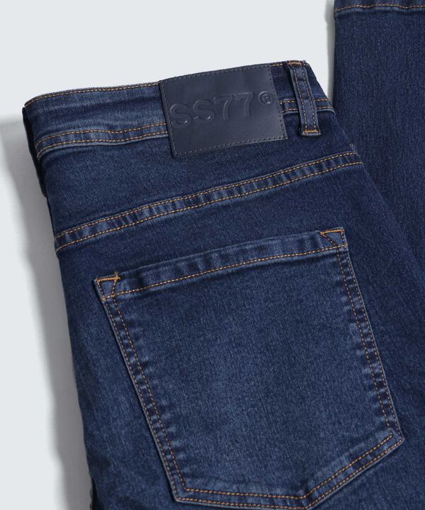 Jeans para hombre image number null