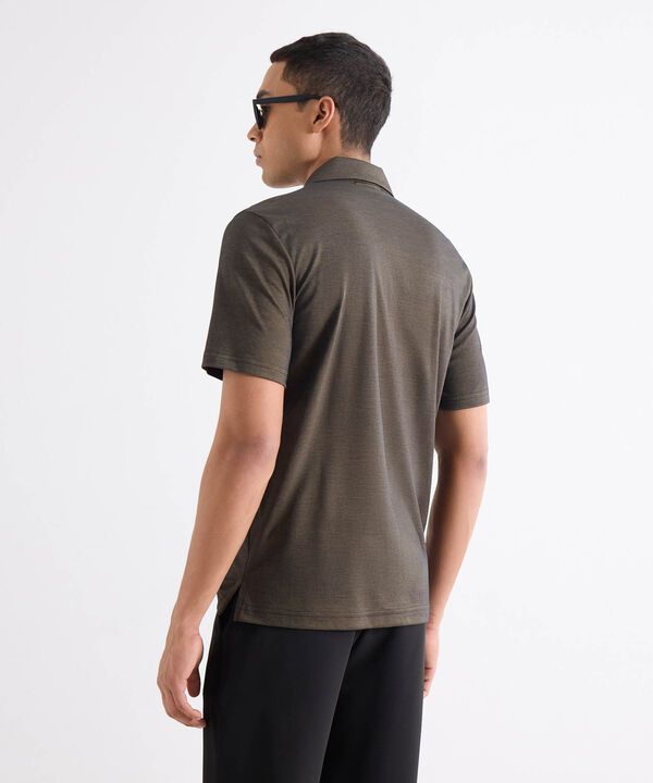 Camisetas polo para hombre image number null