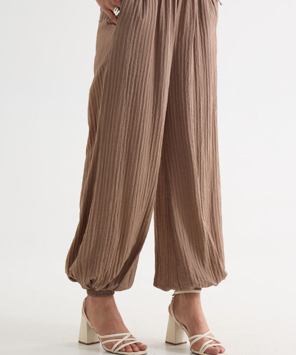 Pantalones para mujer image number null