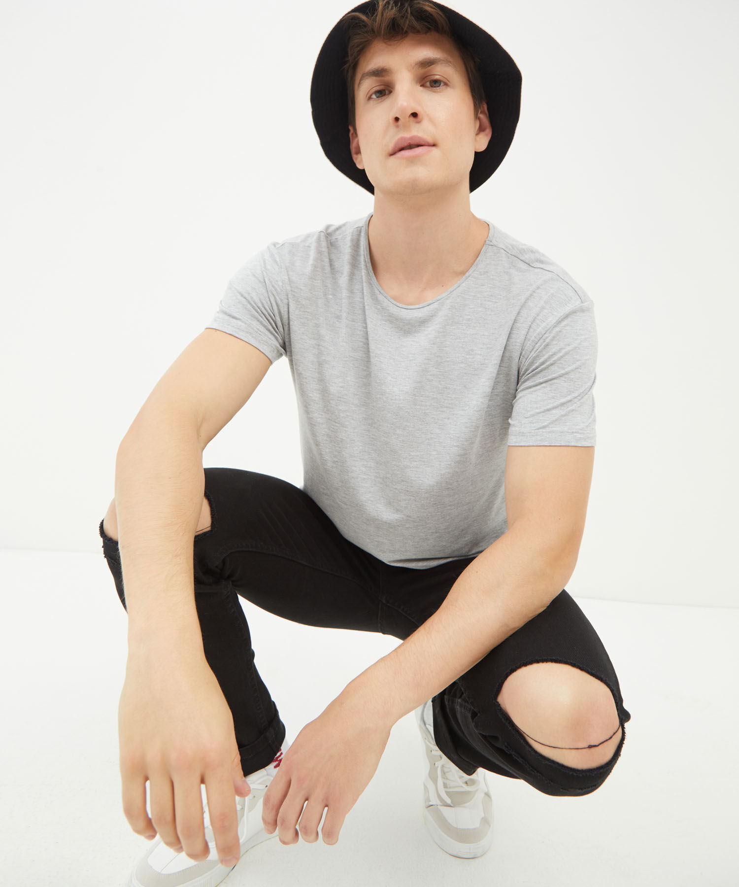 Camisetas básicas para hombre