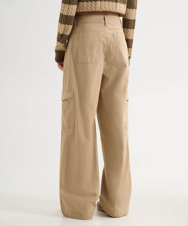 Pantalones para mujer image number null