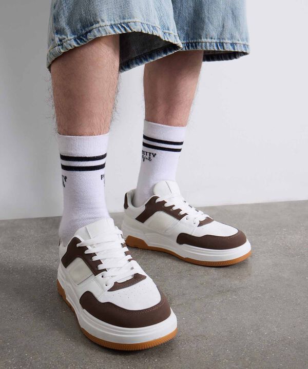 Tenis hombre image number null