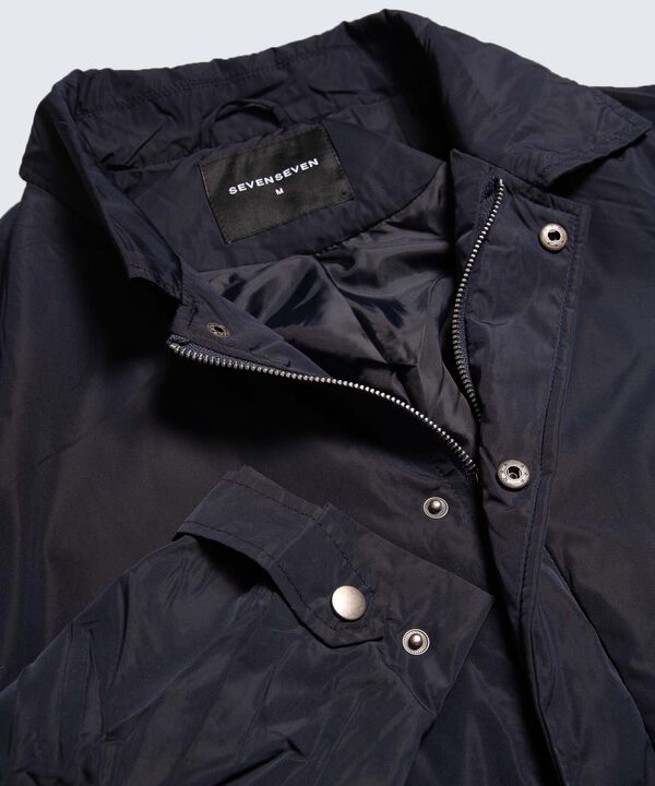 Chaquetas para hombre image number null