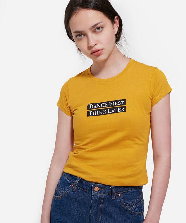 Camisetas básicas para mujer