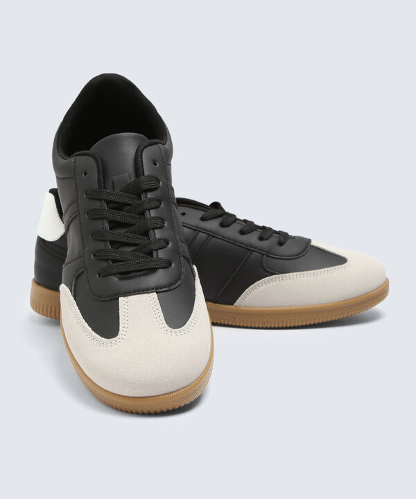 Tenis hombre image number null
