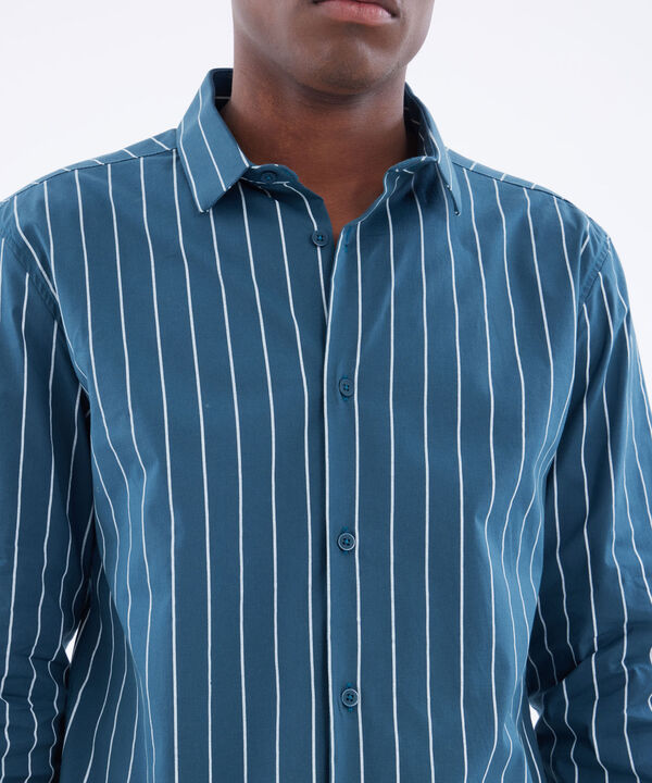 Camisas básicas para hombre 