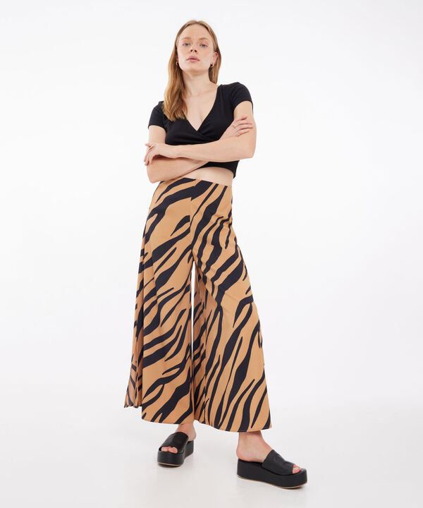 Pantalones basicos para mujer image number null