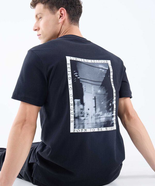 Camisetas para hombre image number null