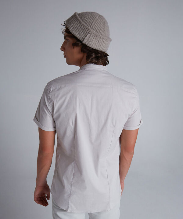 Camisas básicas para hombre 