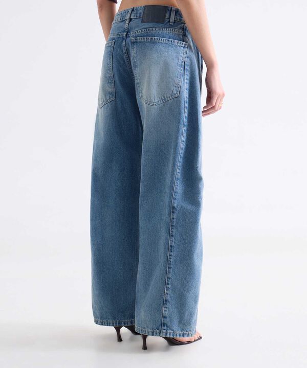 Jeans dama image number null