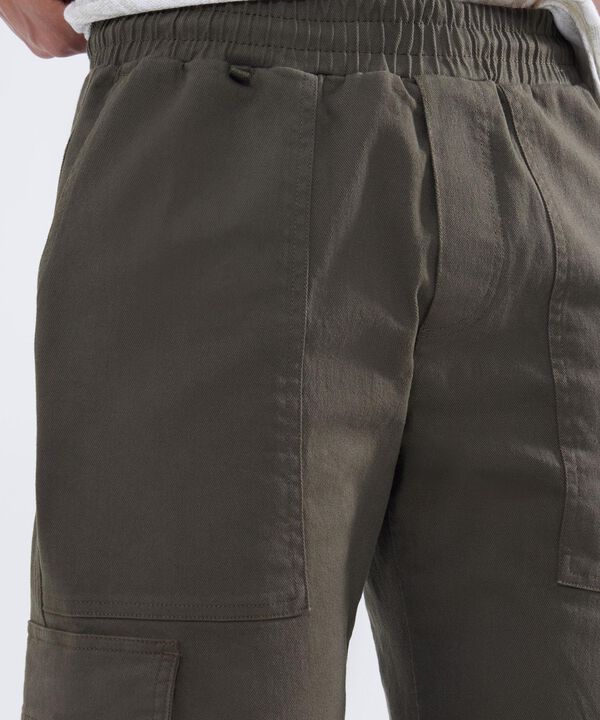 Pantalones para hombre