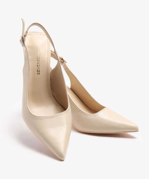 Tacones image number null