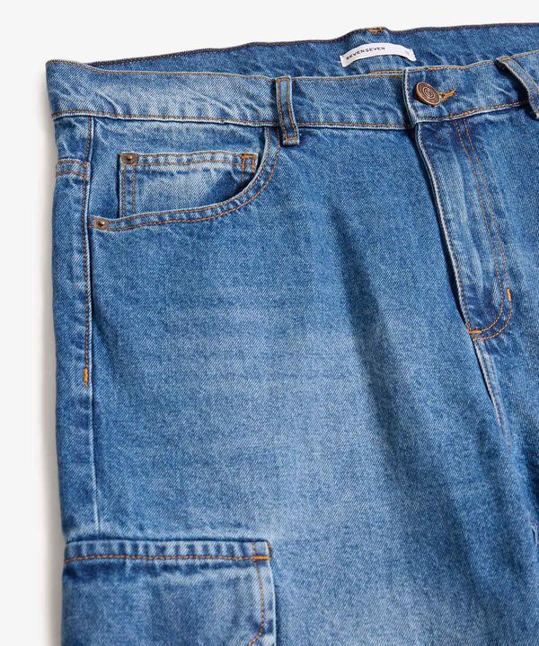 Jeans para hombre image number null