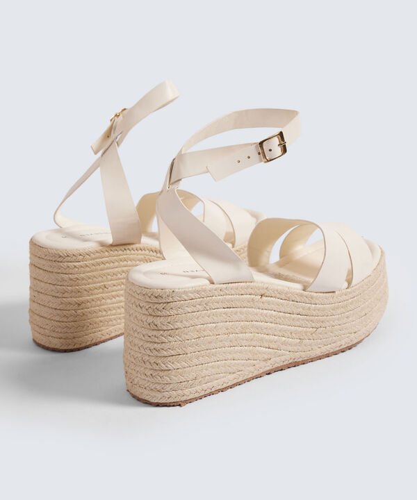 Sandalias para mujer image number null