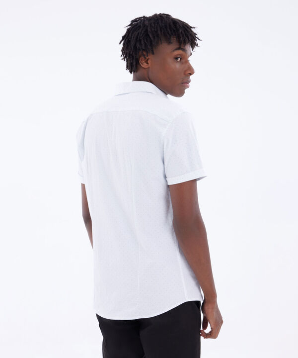 Camisas básicas para hombre