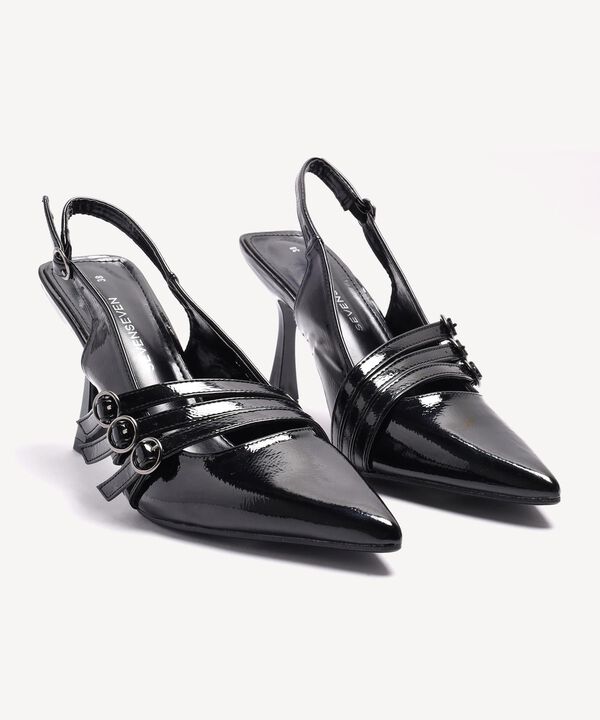 Tacones image number null