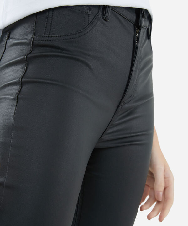 Pantalones para mujer image number null