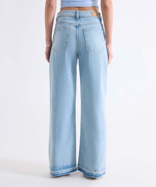 Jeans dama image number null