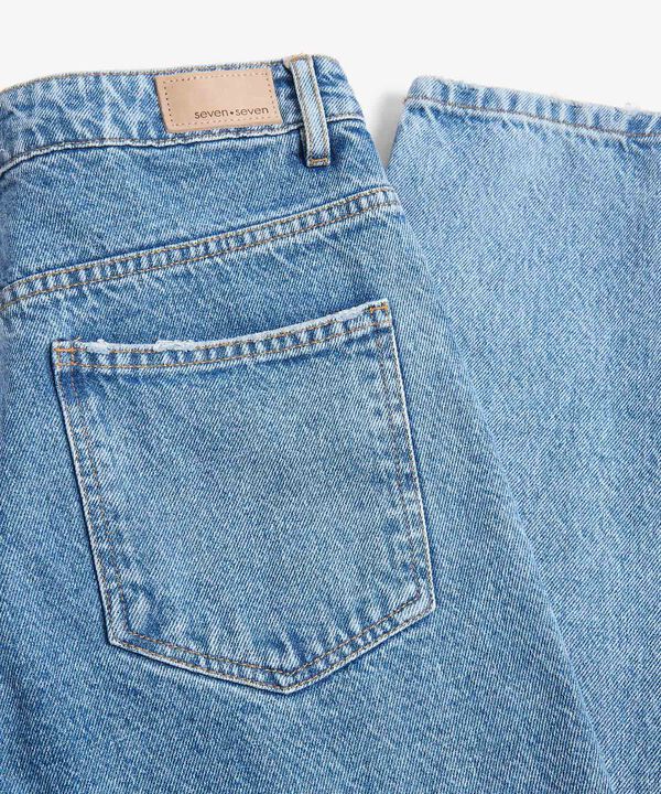 Jeans dama image number null