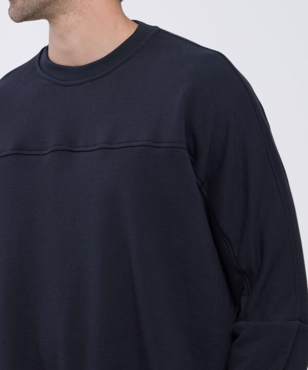 Buzos y sacos básicos para hombre  image number null