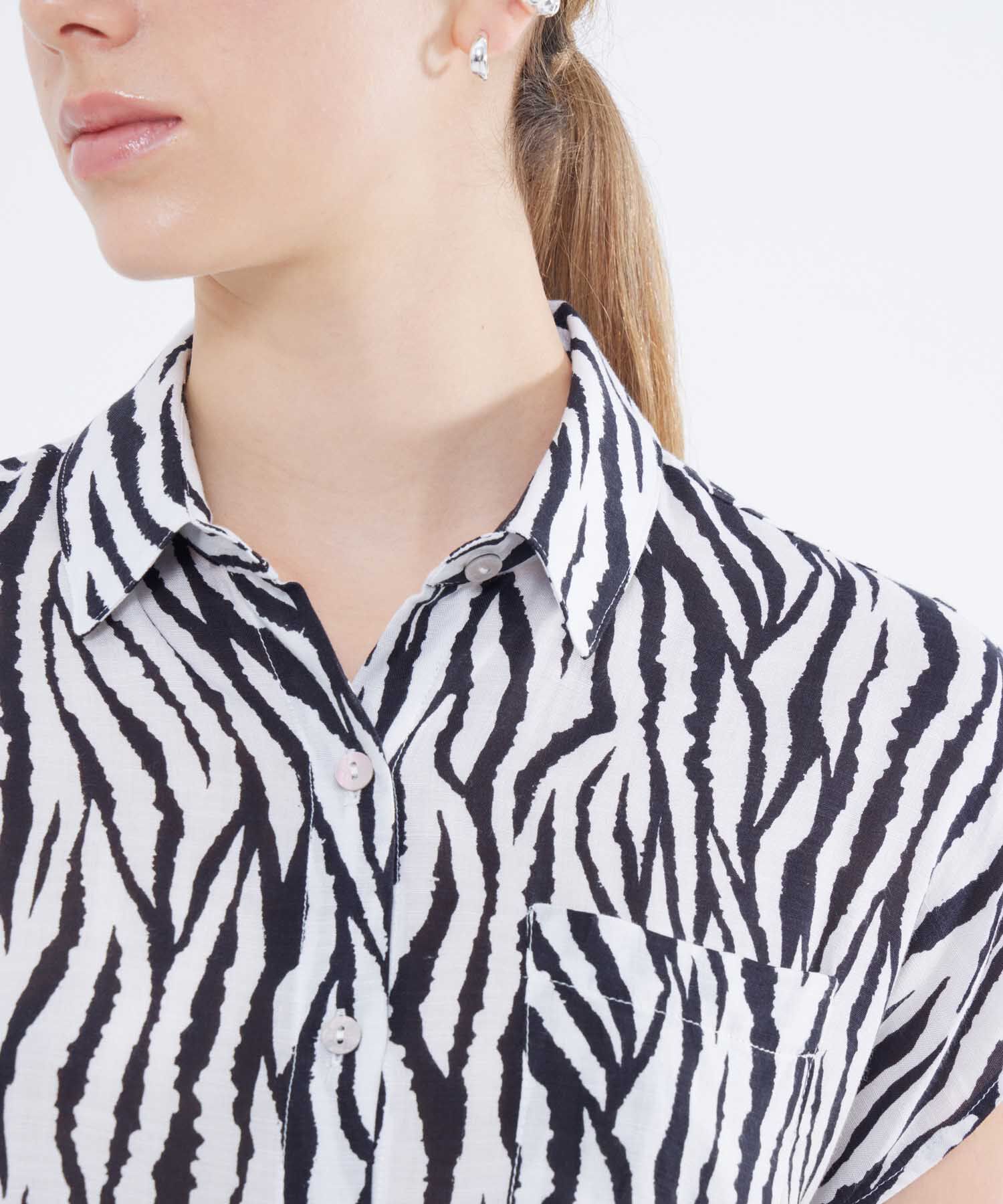 Blusas de moda para mujer