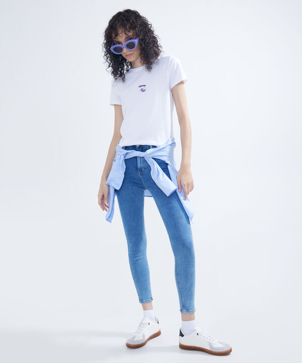 Camisetas Básicas Para Mujer image number null