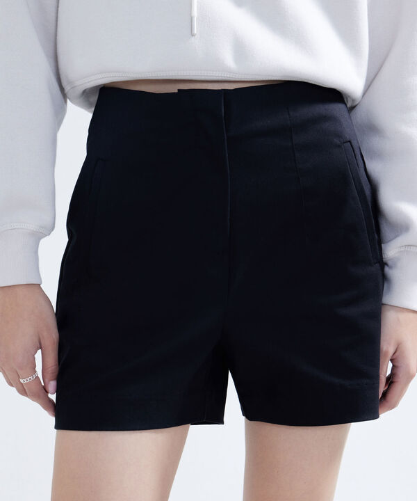 Shorts básicos para mujer image number null