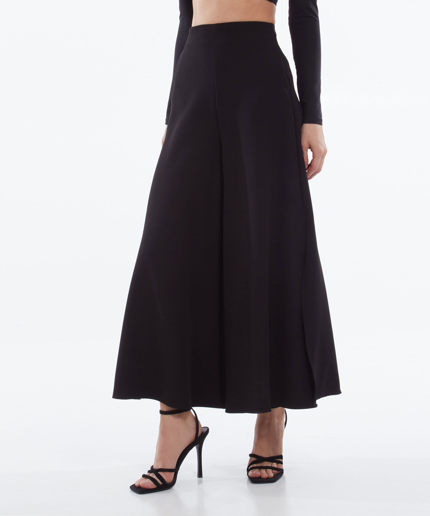 Pantalones B&aacute;sicos para mujer