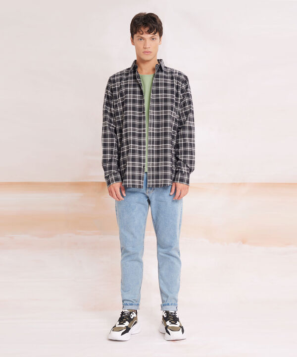 Camisas básicas para hombre 