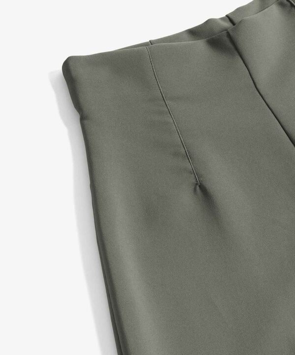 Pantalones para mujer image number null