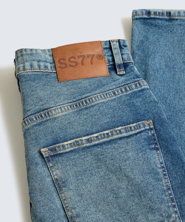 Jeans para hombre image number null