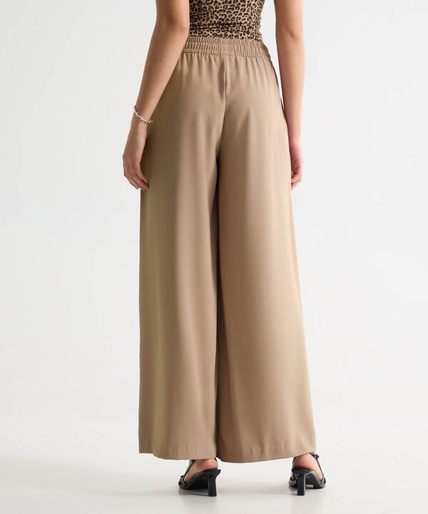 Pantalones para mujer image number null