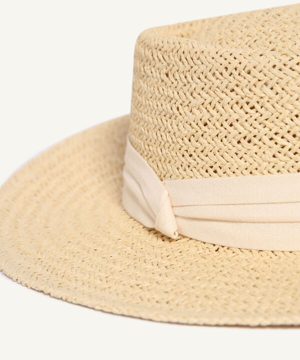 Sombreros y gorras para mujer image number null