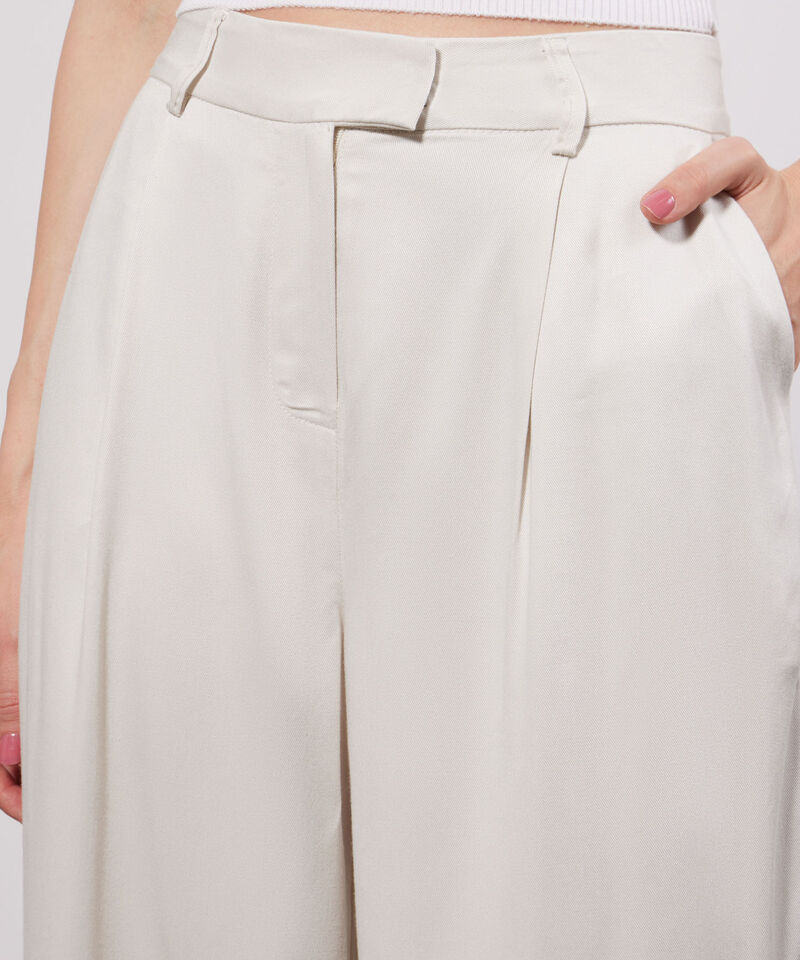 Pantalones básicos para mujer